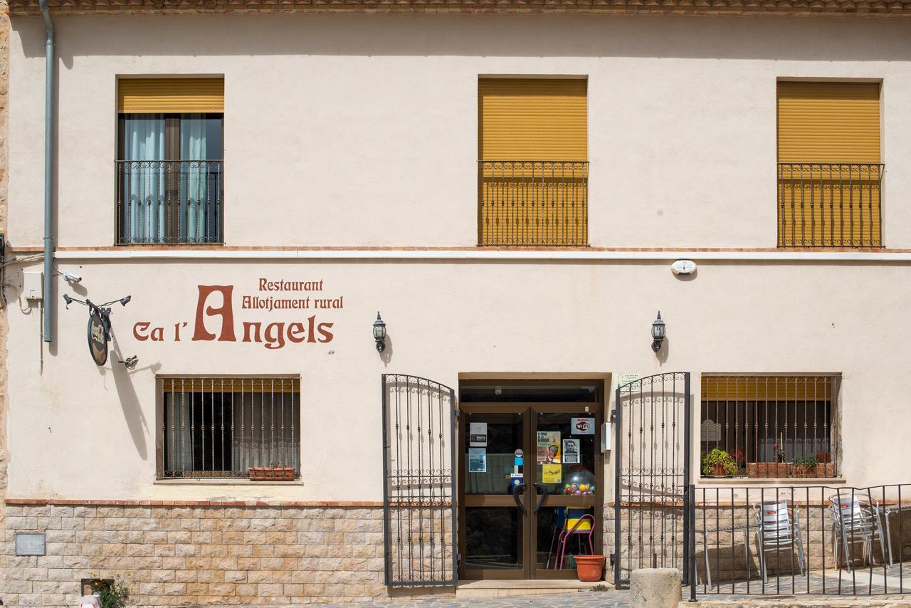 Ca L'Angels Hotel Prat de Comte Exterior photo
